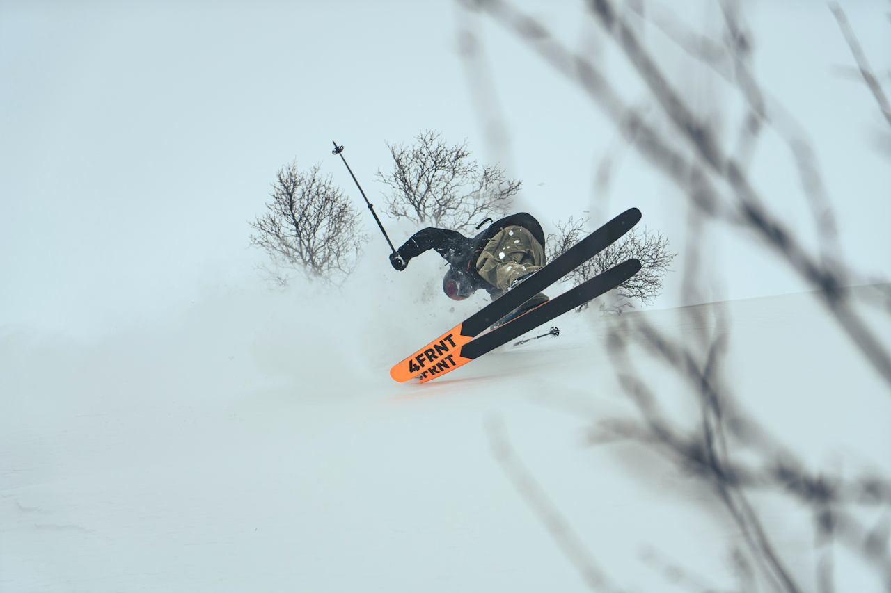 SOM SMØR: Lokal Stinius Skjøtskift setter en butter i Oppdal Skisenter - som nylig ble kjøpt opp av Alpinco. Foto: Bård Gundersen SOM SMØR: Lokal Stinius Skjøtskift setter en butter i Oppdal Skisenter - som nylig ble kjøpt opp av Alpinco. Foto: Bård Gundersen