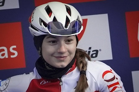 MISTET LIVET: Muriel Furrer veltet kraftig under torsdagens juniorfellesstart. Dagen etter kom den uvirkelige beskjeden om at hun hadde omkommet av skadene. FOTO: Cor Vos MISTET LIVET: Muriel Furrer veltet kraftig under torsdagens juniorfellesstart. Dagen etter kom den uvirkelige beskjeden om at hun hadde omkommet av skadene. FOTO: Cor Vos