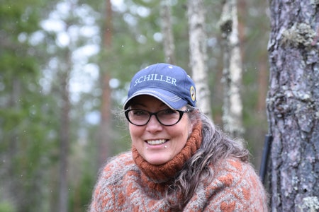 SKAUTUSSA: Kallenavnet Skautussa har fulgt Mona Olsen i mange år. Hun driver også oppdrett av schillerstøver og basset bleu de gascogne under kennelnavnet Skautussa. SKAUTUSSA: Kallenavnet Skautussa har fulgt Mona Olsen i mange år. Hun driver også oppdrett av schillerstøver og basset bleu de gascogne under kennelnavnet Skautussa.