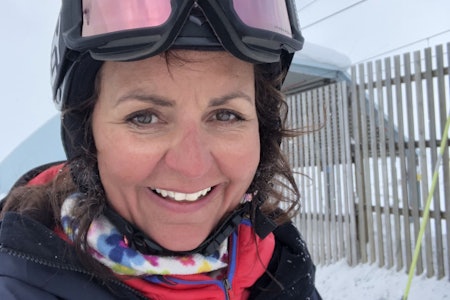 REAGERER: Generalsekretær Camilla Sylling ønsker ikke skikjørere og snowboardere som kvister og hogger på eget initiativ ved skianleggene. Foto: Norske alpinanlegg og fjelldestinasjoner Camilla Sylling