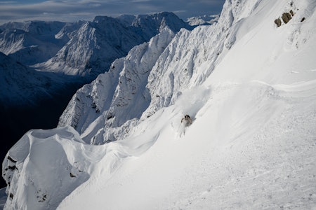 LØRDAG: Sesongen er for alvor i gang i Lyngsalpene for Maximilian Bie. Foto: Martin Andersen LØRDAG: Sesongen er for alvor i gang i Lyngsalpene for Maximilian Bie. Foto: Martin Andersen