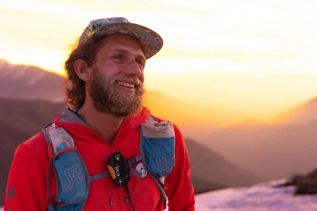 RANDOKONGEN: Noah Dines nådde målet om 3 millioner fot med egen muskelkraft på ski. Foto: Eric R Sales RANDOKONGEN: Noah Dines nådde målet om 3 millioner fot med egen muskelkraft på ski. Foto: Eric R Sales