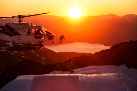 EPIC: Anders Backe har fått sin andel fete solnedganger på Folgefonna. Foto: Vegard Breie EPIC: Anders Backe har fått sin andel fete solnedganger på Folgefonna. Foto: Vegard Breie
