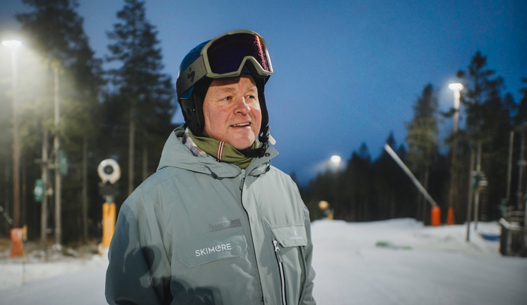 KLAR FOR VINTER: Espen Bengston, daglig leder i Skimore Oslo. Foto: Sigurd Ekeli Grimsby Espen Bengston, daglig leder i Skimore Oslo