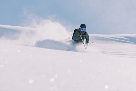 FØRJULSPUDDER: Bildet er fra en nydelig novemberdag i Myrkdalen. Foto: Chris Baldry førjulspudder