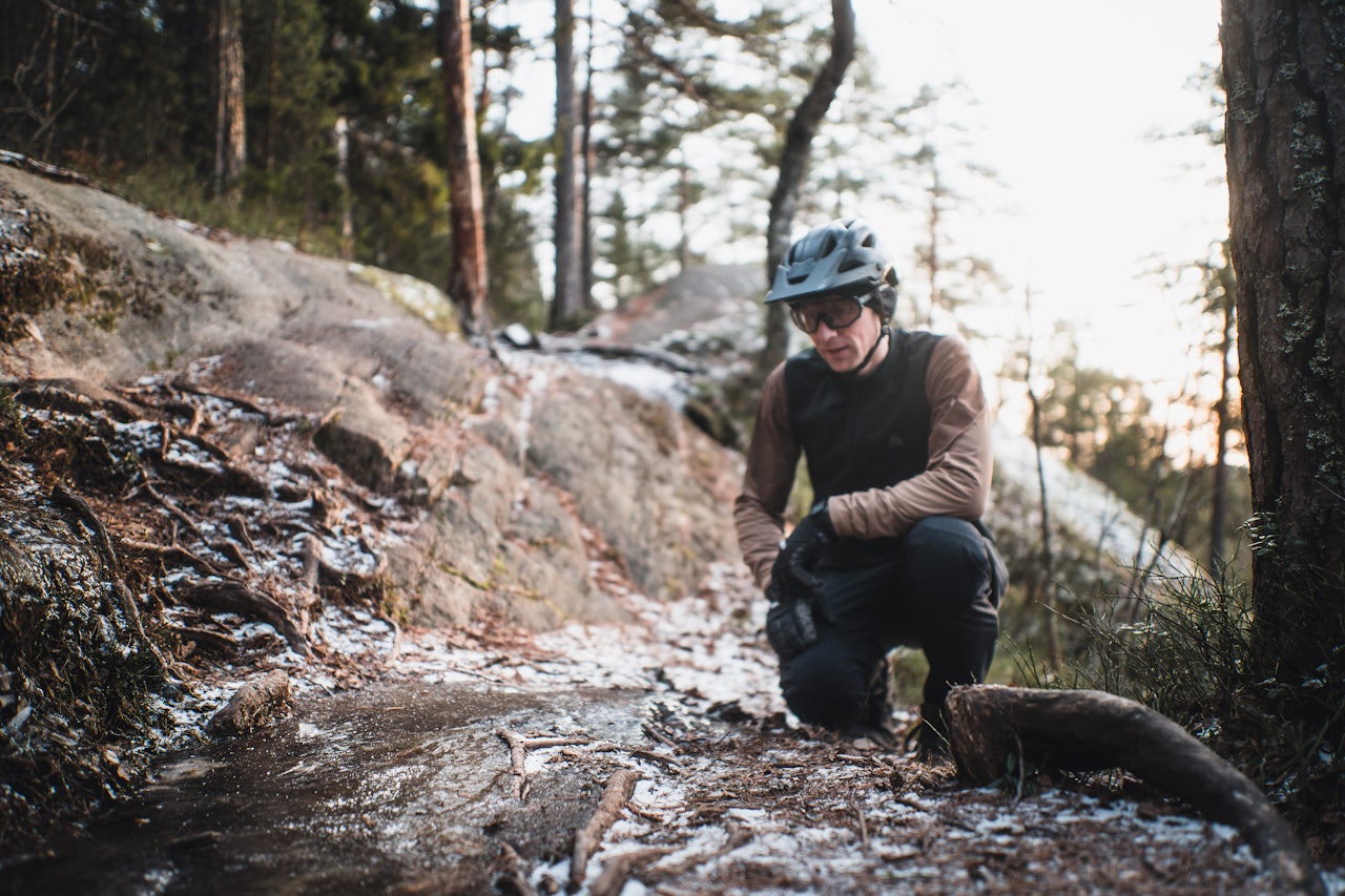 IS: Kulda kan by på fantastisk stisykling, men også fallgruver hvis du ikke kjenner terrenget godt. Håvard Mageli gir sine beste tips for å navigere trygt og få mest mulig ut av turen. Foto: Sigurd Ekeli Grimsby IS: Kulda kan by på fantastisk stisykling, men også fallgruver hvis du ikke kjenner terrenget godt. Håvard Mageli gir sine beste tips for å navigere trygt og få mest mulig ut av turen. Foto: Sigurd Ekeli Grimsby