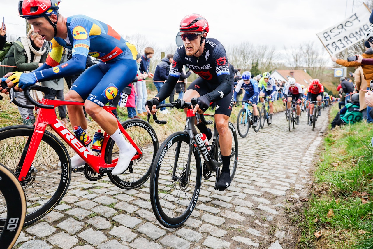 SIKKERHETSTALSMANN: Matteo Trentin har flere ganger uttalt seg og bidratt med tanke på sikkerhet i proffeltet. Foto: Cor Vos SIKKERHETSTALSMANN: Matteo Trentin har flere ganger uttalt seg og bidratt med tanke på sikkerhet i proffeltet. Foto: Cor Vos