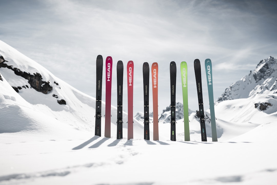 CRUX PRO: Kompromissløst design gir lett vekt og rå kjøreegenskaper. PRO 105 (til venstre) vant Fri Flyts test av brede toppturski i år. CRUX PRO: Kompromissløst design gir lett vekt og rå kjøreegenskaper. PRO 105 (til venstre) vant Fri Flyts test av brede toppturski i år.