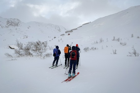 EN VISS RISIKO: Bildet er fra et skredkurs på Vatnahalsen for noen år tilbake. Foto: Marius O. Larsen skredkurs vatnahalsen