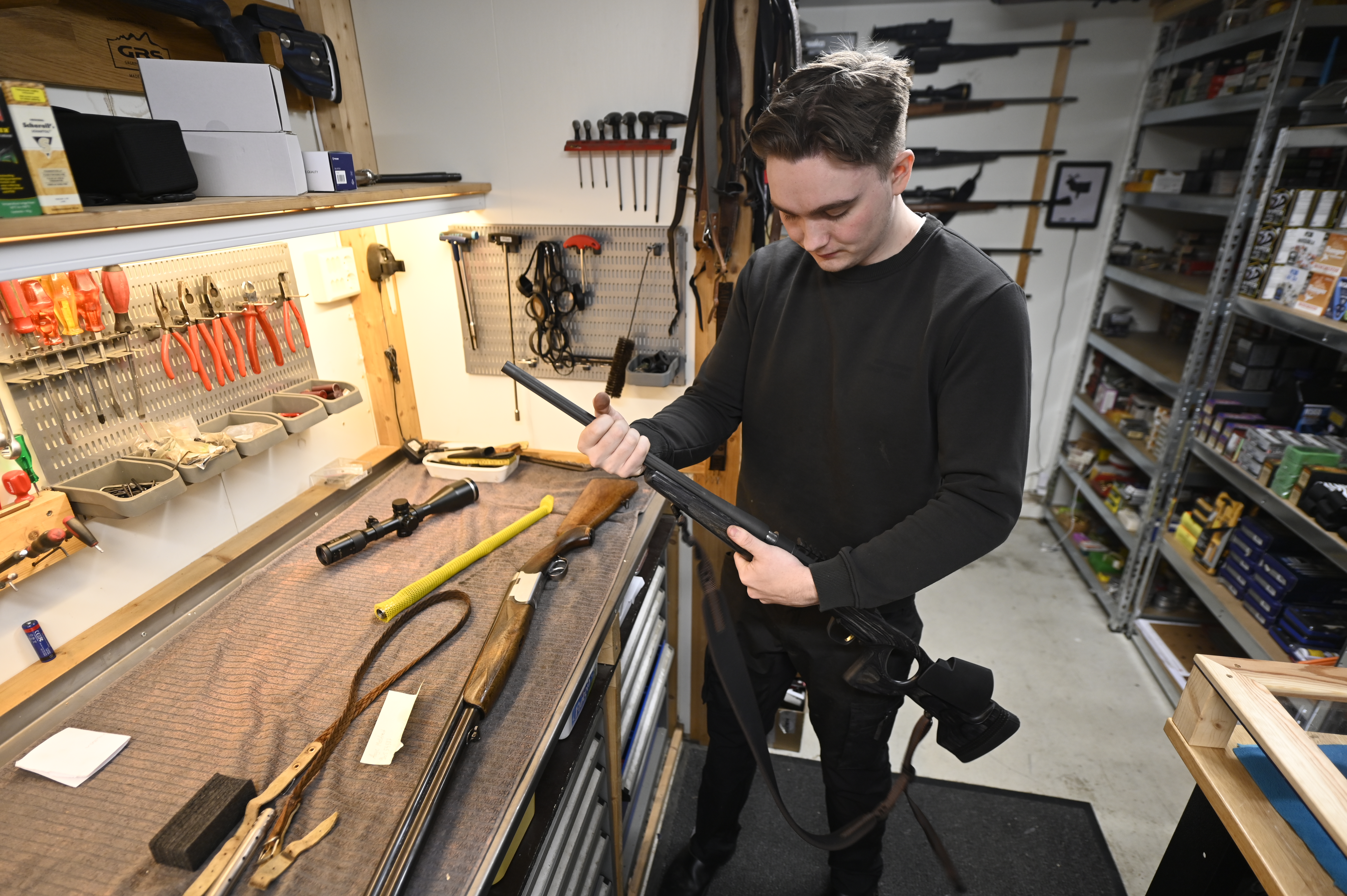 SYSTEMVÅPEN: Noen ønsker å kunne skifte pipelengde og kaliber på rifla.  