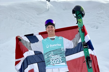GULL: Birk Ruud er nå dobbelt verdensmester i Slopestyle. Foto: Freeskilandslaget Birk Ruud dobbelt verdensmester i Slopestyle. Foto: Freeskilandslaget