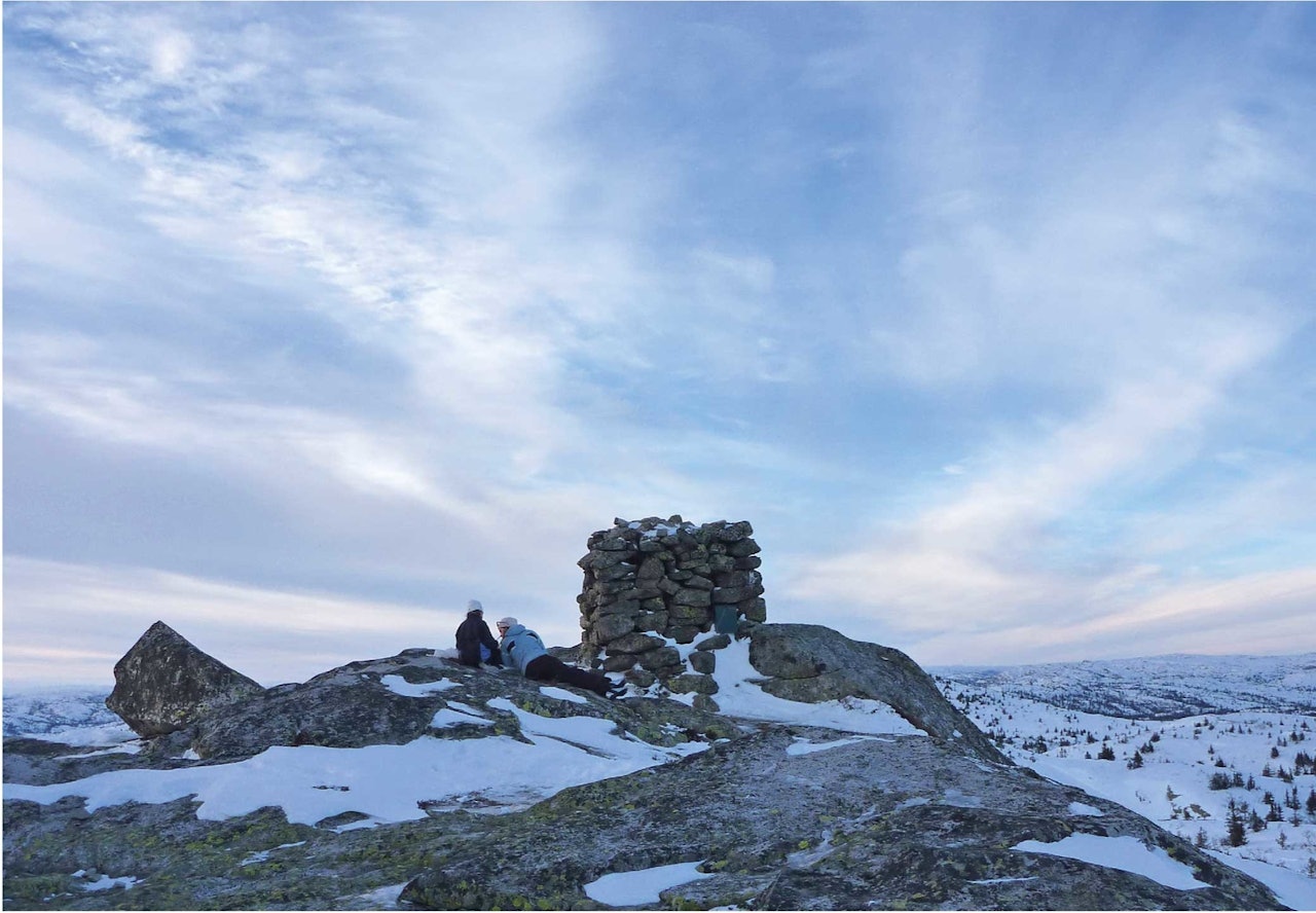 Toppen av Lindeknuten kan nås både sommer og vinter. Utsikten er like god. Foto: Arendal Turistkontor lindeknuten