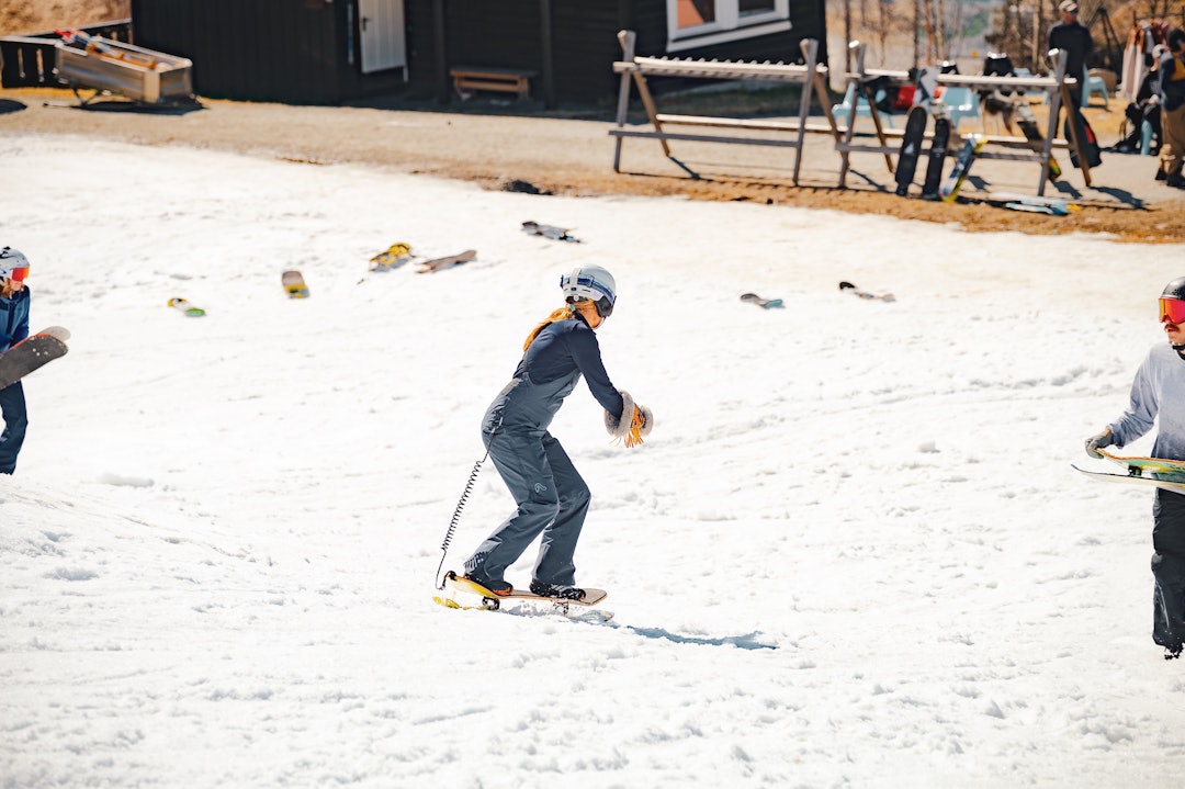 FRI: På snowskate kan bare det å stå ned unnarennet uten å falle gi en sterk følelse av mestring. Foto: Zygimantas Vaicaitis FRI: På snowskate kan bare det å stå ned unnarennet uten å falle gi en sterk følelse av mestring. Foto: Zygimantas Vaicaitis