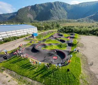 STOKMARKNES: En av de nyeste pumptrackene i landet, Vesterålen Bike Park, som åpnet i 2024. Foto: Vesterålen Bike Park STOKMARKNES: En av de nyeste pumptrackene i landet, Vesterålen Bike Park, som åpnet i 2024. Foto: Vesterålen Bike Park