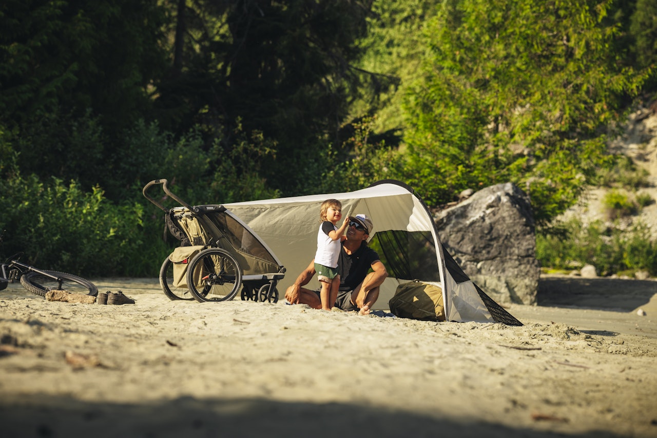 SPOT ON: Turlivet trenger ikke å være så komplisert. Foto: Daniel Ahlgren thule sol og vindtarp