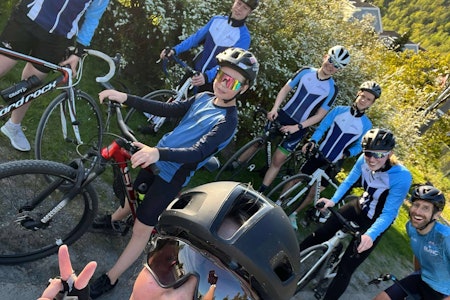 LUFTER UNGDOMMEN: Gunhild Berntsen i Bærum og Omegn Cykleklub og BSV triatlon har møtt store utfordringer med karbonhjulforbudet. Foto: Privat. LUFTER UNGDOMMEN: Gunhild Berntsen i Bærum og Omegn Cykleklub og BSV triatlon har møtt store utfordringer med karbonhjulforbudet. Foto: Privat.