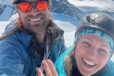 FRIDDE: Det ble mer enn bare topptur denne gangen for paret. Foto: privat FRIDDE: Det ble mer enn bare topptur denne gangen for paret. Foto: privat