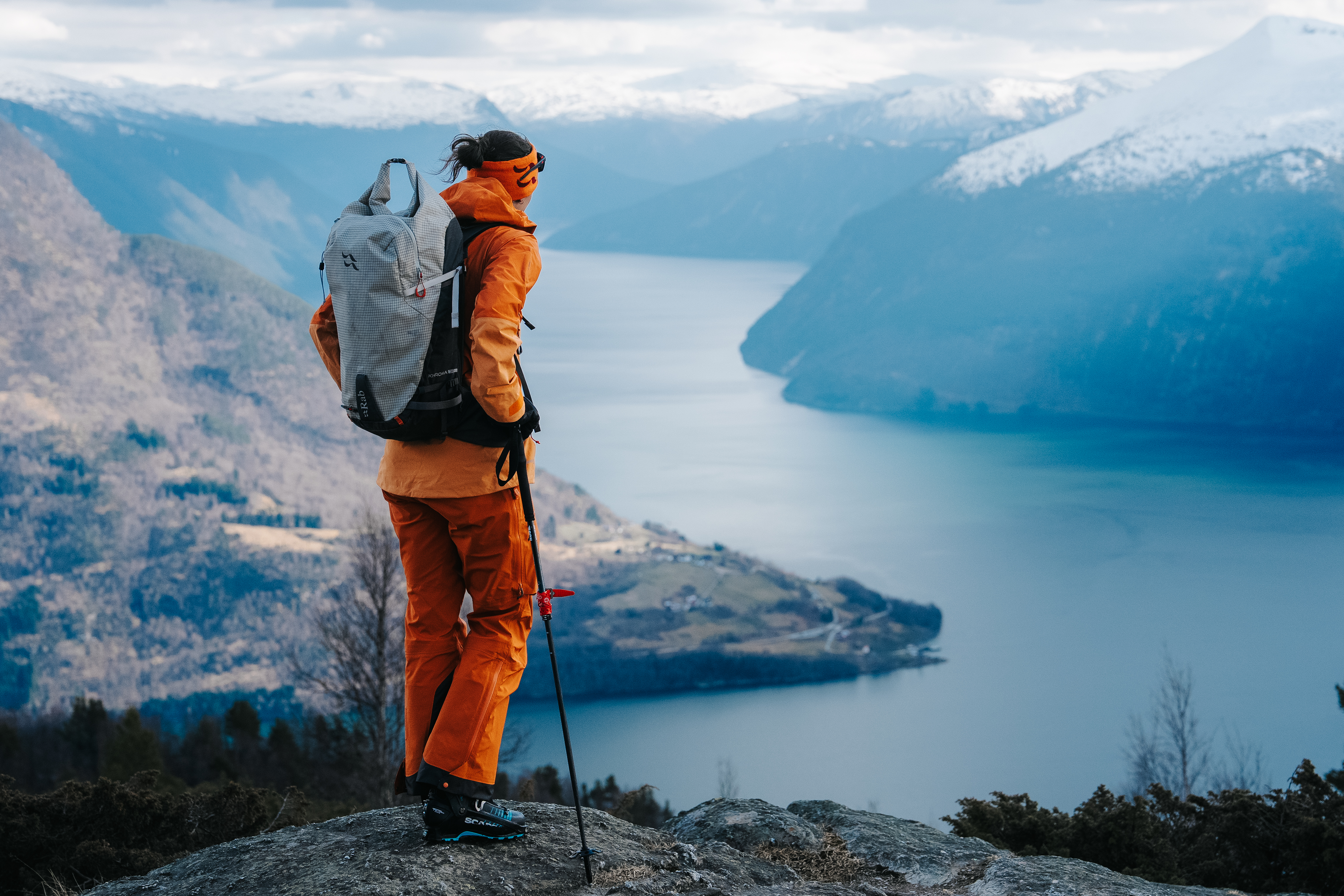 UTSIKT: Til tross for at Sogn er hjemplassen blir Thea aldri lei av dette synet. Foto. Sebastian Kaufmann Jacobsen