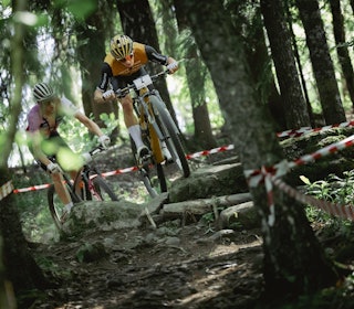 FARTSFYLT: Knut Røhme (Origine Racing Division) setter fart med Sondre Rokke (Massi MTB Team) på hjul. Foto: Snorre Veggan FARTSFYLT: Knut Røhme (Origine Racing Division) setter fart med Sondre Rokke (Massi MTB Team) på hjul. Foto: Snorre Veggan