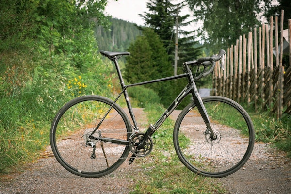 TIL DET MESTE: Allround X-Road Comp fra Superior har et bredt bruksområde. Foto: Henrik Alpers. TIL DET MESTE: Allround X-Road Comp fra Superior har et bredt bruksområde. Foto: Henrik Alpers.