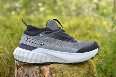NÆR JOGGESKO: Mammut Aenergy Ultra Low GTX er en lav fjellsko med mye såle og svært god demping. Mammut Aenergy Ultra Low GTX