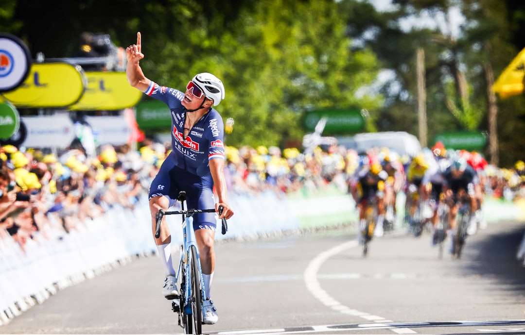 MÛR-DE-BRETAGNE: Sist Tour de France besøkte Mûr-de-Bretagne, ble det en forrykende avslutning og helt spesiell seier til Mathieu van der Poel. Foto: Cor Vos MÛR-DE-BRETAGNE: Sist Tour de France besøkte Mûr-de-Bretagne, ble det en forrykende avslutning og helt spesiell seier til Mathieu van der Poel. Foto: Cor Vos