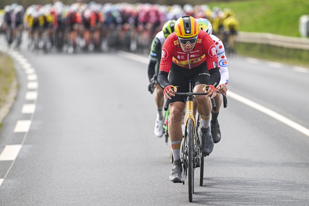 BRUDD: Det skal ploges i årets Tour de France også. Foto: Cor Vos BRUDD: Det skal ploges i årets Tour de France også. Foto: Cor Vos