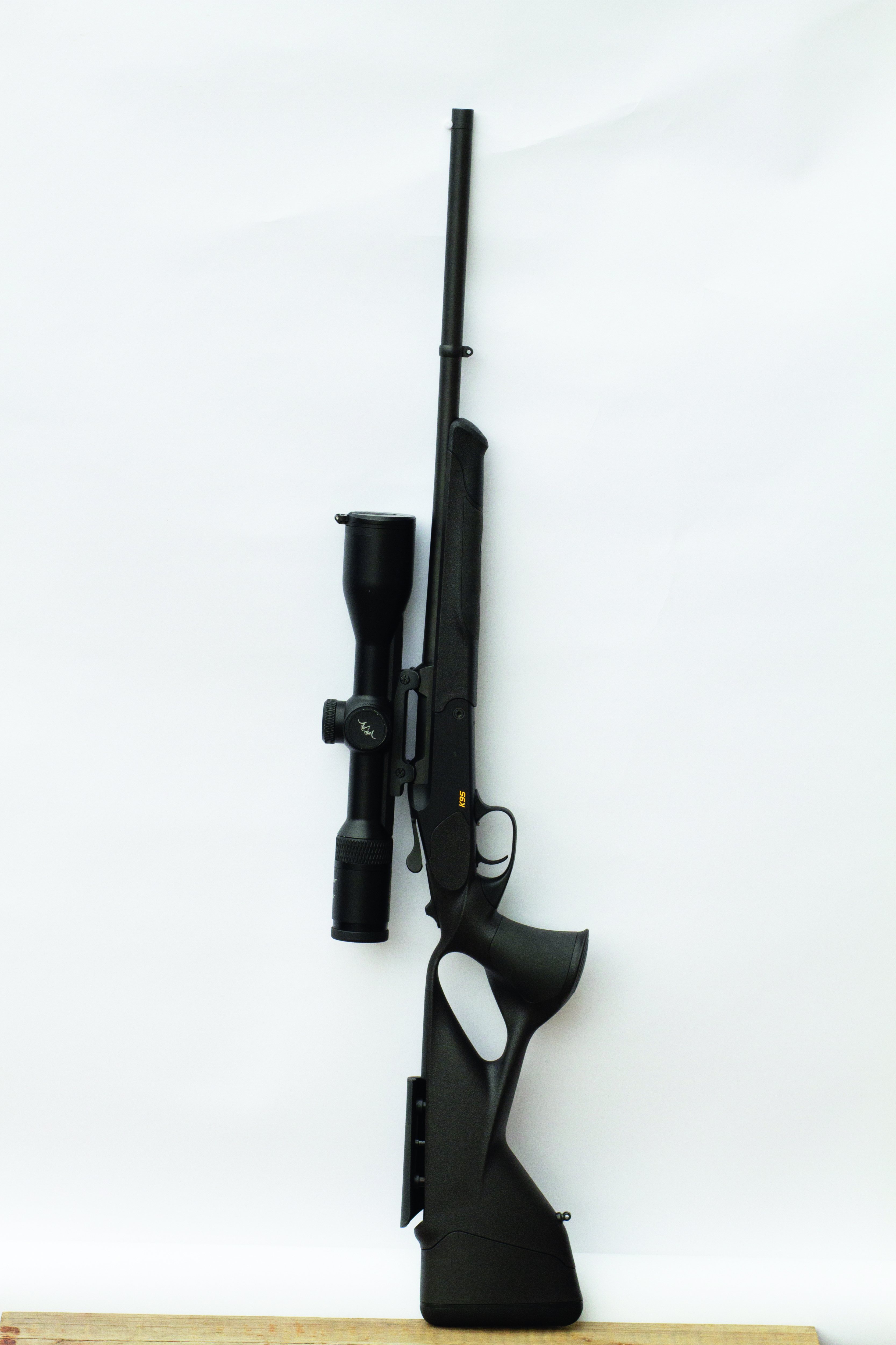 TIL FJELLJAKT: Med lett vekt er dette er godt valg til reinsjegeren.