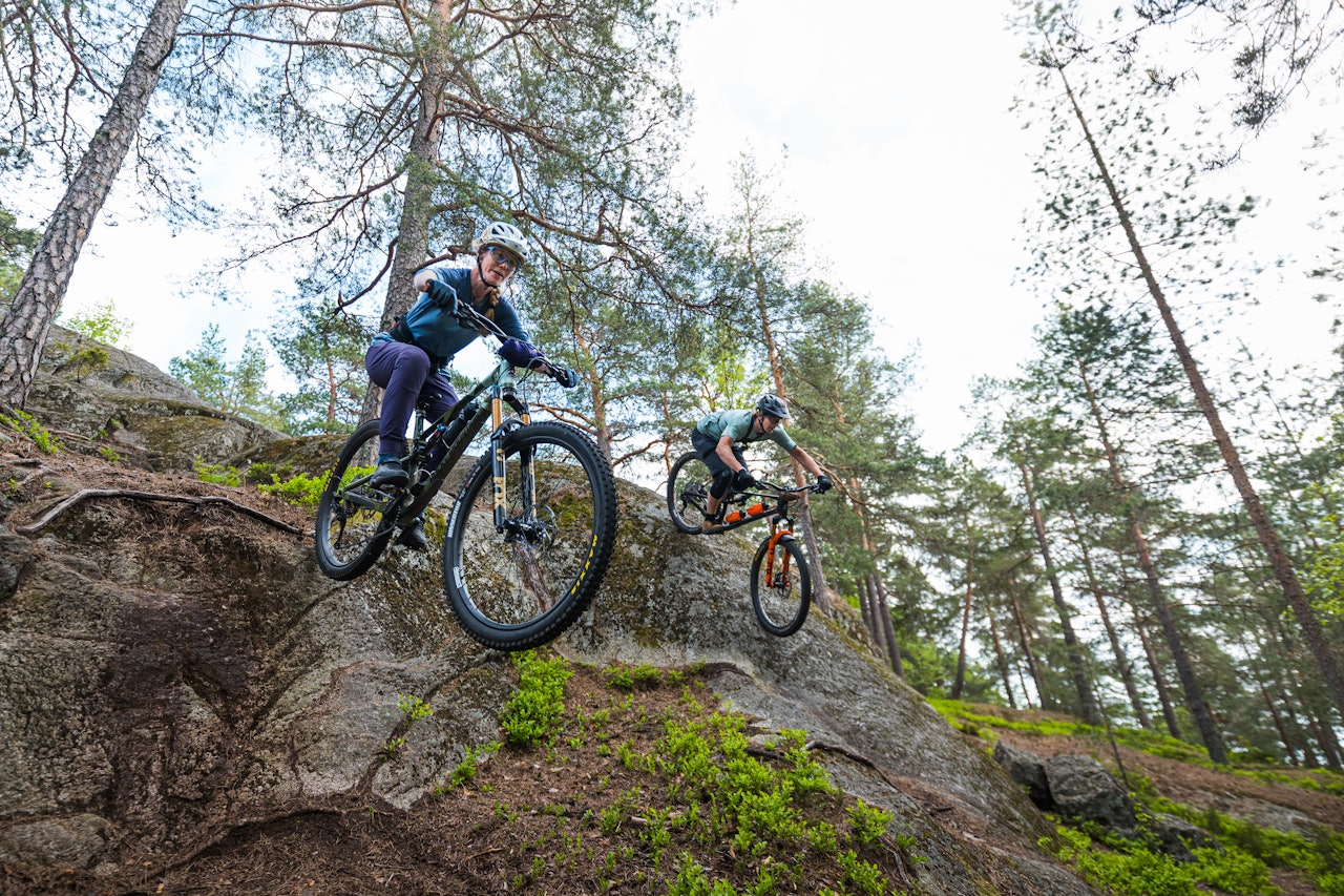 SIDEHIT: Anette Bastnes og Håvard Mageli slipper bremsene ned sidehiten i «Flukten fra Trasop» i Trulsen. Foto: Sigurd Ekeli Grimsby SIDEHIT: Anette Bastnes og Håvard Mageli slipper bremsene ned sidehiten i «Flukten fra Trasop» i Trulsen. Foto: Sigurd Ekeli Grimsby