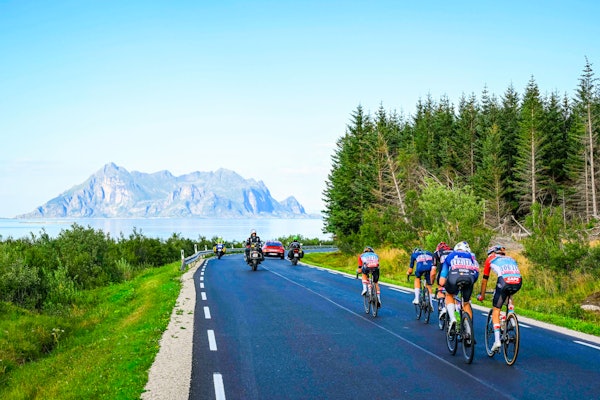 NATURSKJØNT: Arctic Race of Norway er alltid spektakulært. Foto: Cor Vos NATURSKJØNT: Arctic Race of Norway er alltid spektakulært. Foto: Cor Vos