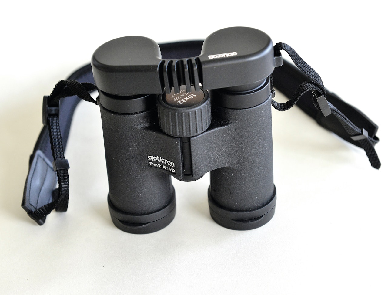 OPPGRADERING: Opticron Traveller ED 10x32 byr på fantastisk ergonomi, lav vekt og god optikk – en perfekt oppgradering fra småkikkert. OPPGRADERING: Opticron Traveller ED 10x32 byr på fantastisk ergonomi, lav vekt og god optikk – en perfekt oppgradering fra småkikkert.