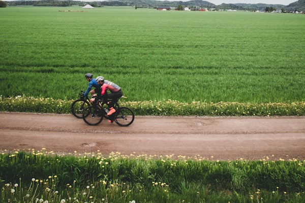 ROUBAIX-ISH: Turen rundt Eidsfoss er litt som å være på bygda i Nord-Frankrike. Foto: Steff Gutovska ROUBAIX-ISH: Turen rundt Eidsfoss er litt som å være på bygda i Nord-Frankrike. Foto: Steff Gutovska
