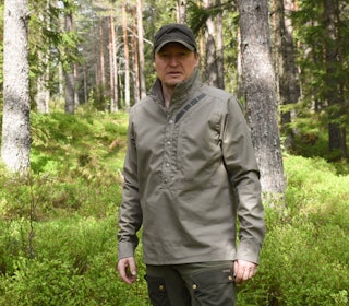 KUL: Bearskin lager kule jaktklær som skiller seg litt ut. Bearskin Pullover Shirt er ei skjorte som duger best som ei lett ytterjakke, eller overskjorte. KUL: Bearskin lager kule jaktklær som skiller seg litt ut. Bearskin Pullover Shirt er ei skjorte som duger best som ei lett ytterjakke, eller overskjorte.