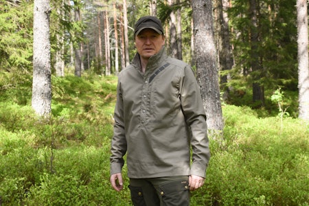 KUL: Bearskin lager kule jaktklær som skiller seg litt ut. Bearskin Pullover Shirt er ei skjorte som duger best som ei lett ytterjakke, eller overskjorte.  KUL: Bearskin lager kule jaktklær som skiller seg litt ut. Bearskin Pullover Shirt er ei skjorte som duger best som ei lett ytterjakke, eller overskjorte.