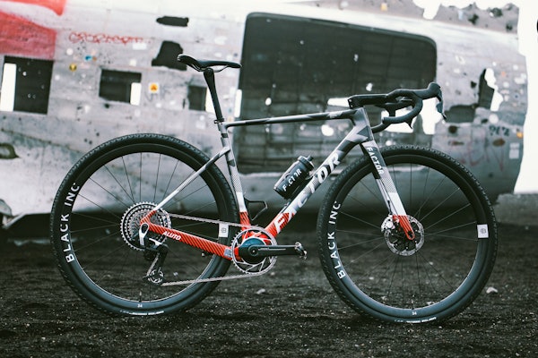 NY: Factor har lansert en helt ny gravelsykkel i sine rekker, Aluto. Foto: Factor Bikes NY: Factor har lansert en helt ny gravelsykkel i sine rekker, Aluto. Foto: Factor Bikes