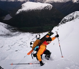 TIDLIG PÅ´N: Snøjakt på Sandegga. Foto: Alexander Borgan topptur på sandegga