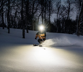 ALT KAN REPARES: Proffmarkedet er hovedfokus for Stormlight, men lyktene skal være like godt egnet for skikjøring og stisykling. Foto: Rune Andreas Sjøstedt stormlight hodelykt