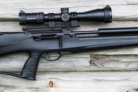 TESTET: Snowpeak er et kinesisk merke som ble etablert i 1976. Foto: Jo Stenersen snowpeak t-rex bullpup rifle