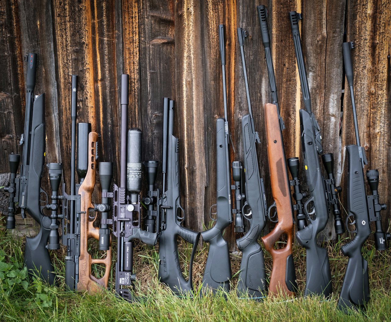STOR TEST: Vi har testet 10 luftrifler fra de største produsentene. Foto: Jo Stenersen test av luftrifler jeger