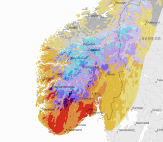 VINTER I HØYDEN: Skjermbilde fra SeNorge.no viser modellert nysnø for lørdag. Blåfargene indikerer snø. VINTER I HØYDEN: Skjermbilde fra SeNorge.no viser modellert nysnø for lørdag. Blåfargene indikerer snø.