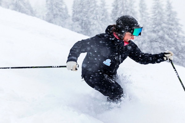 EN GOD START: Før vi snakker om kameratredning og airbags, burde vi snakke mye mer om hvordan man unngår å havne i skredterreng, skriver Camilla Sylling Clausen. Foto: Privat Camilla Sylling
