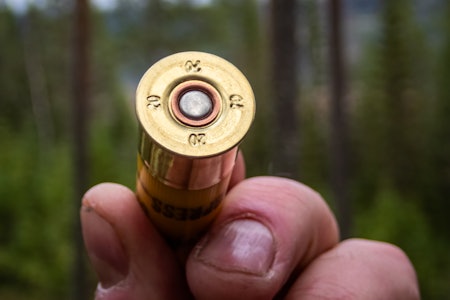 SKVIST UT: Tradisjonskaliberet 20 har blitt et problembarn. Foto: Jo Stenersen SKVIST UT: Tradisjonskaliberet 20 har blitt et problembarn. Foto: Jo Stenersen