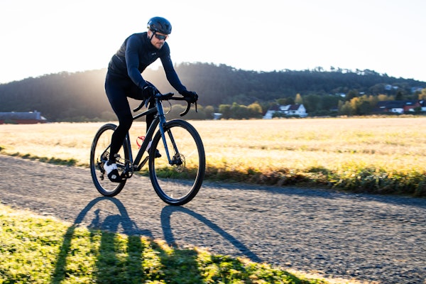 GRUSSYKKEL: Med en grussykkel åpner mange naturskjønne og bilfri muligheter seg. Les våre tester og guider før du velger deg sykkel! Foto: Knut Andreas Lone GRUSSYKKEL: Med en grussykkel åpner mange naturskjønne og bilfri muligheter seg. Les våre tester og guider før du velger deg sykkel! Foto: Knut Andreas Lone