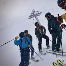 SAMMEN: Når du er på ski med de rette folka, kan en ellers dårlig skidag bli god. Foto: Alexander Urrang Hauge SAMMEN: Når du er på ski med de rette folka, kan en ellers dårlig skidag bli god. Foto: Alexander Urrang Hauge