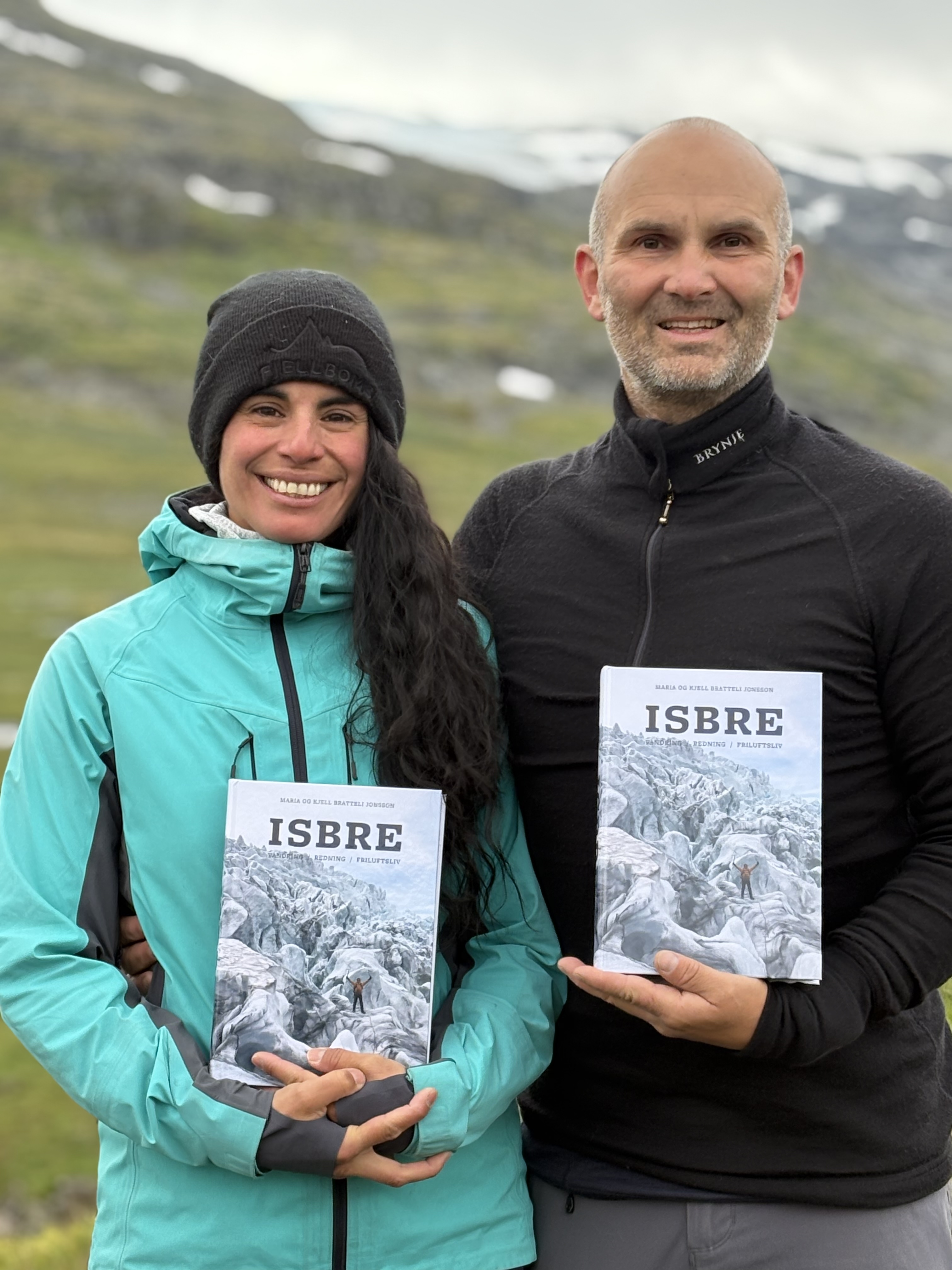 Maria Bratteli Jonsson, her sammen med ektemann og medforfatter Kjell Bratteli Jonsson