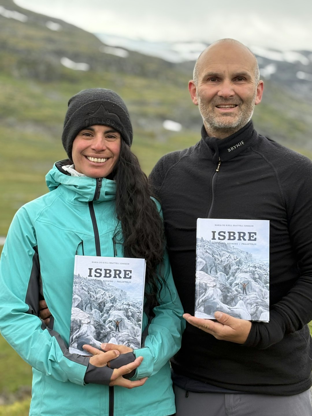 Maria Bratteli Jonsson, her sammen med ektemann og medforfatter Kjell Bratteli Jonsson Maria Bratteli Jonsson, her sammen med ektemann og medforfatter Kjell Bratteli Jonsson