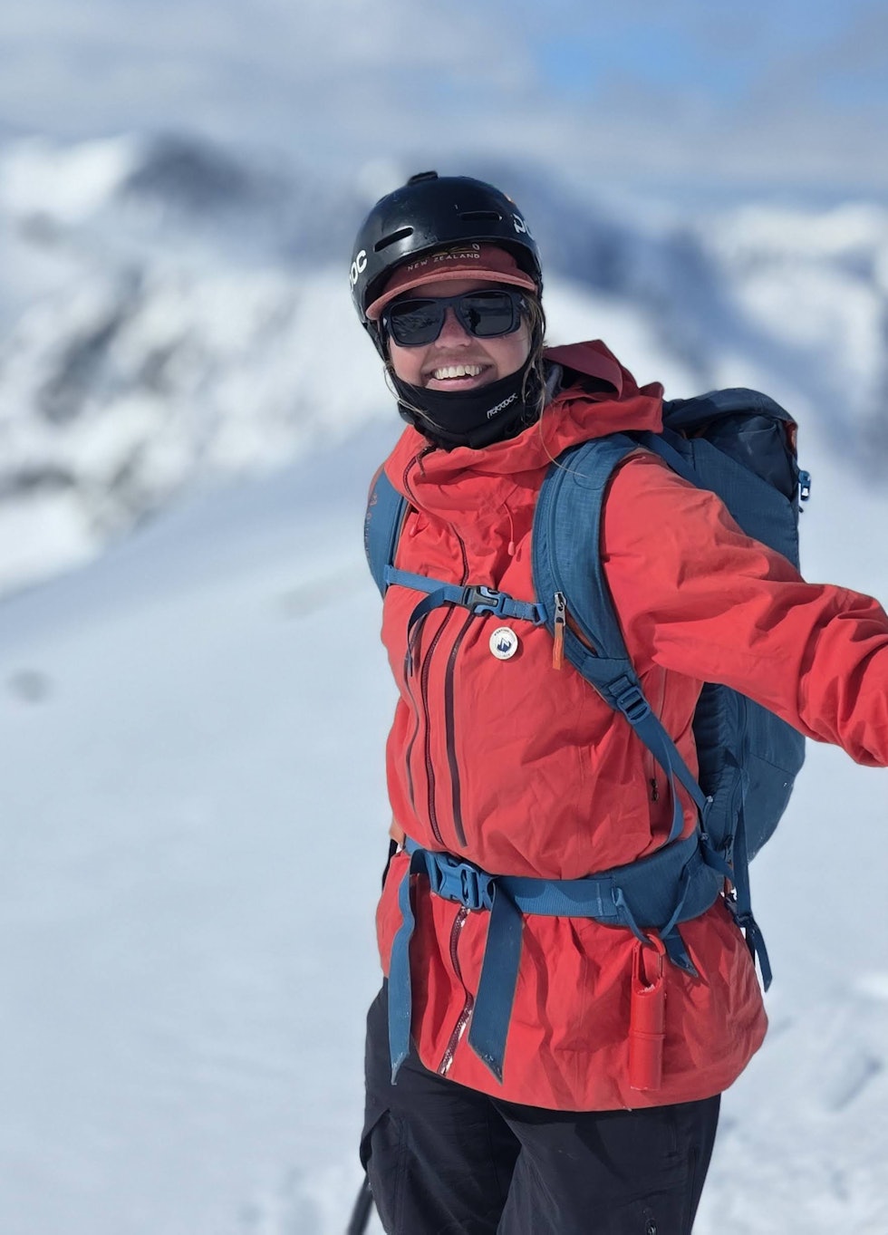 Nysnø på Nordvestlandet – Kjempeforhold på Trollstigen | FRIFLYT.NO