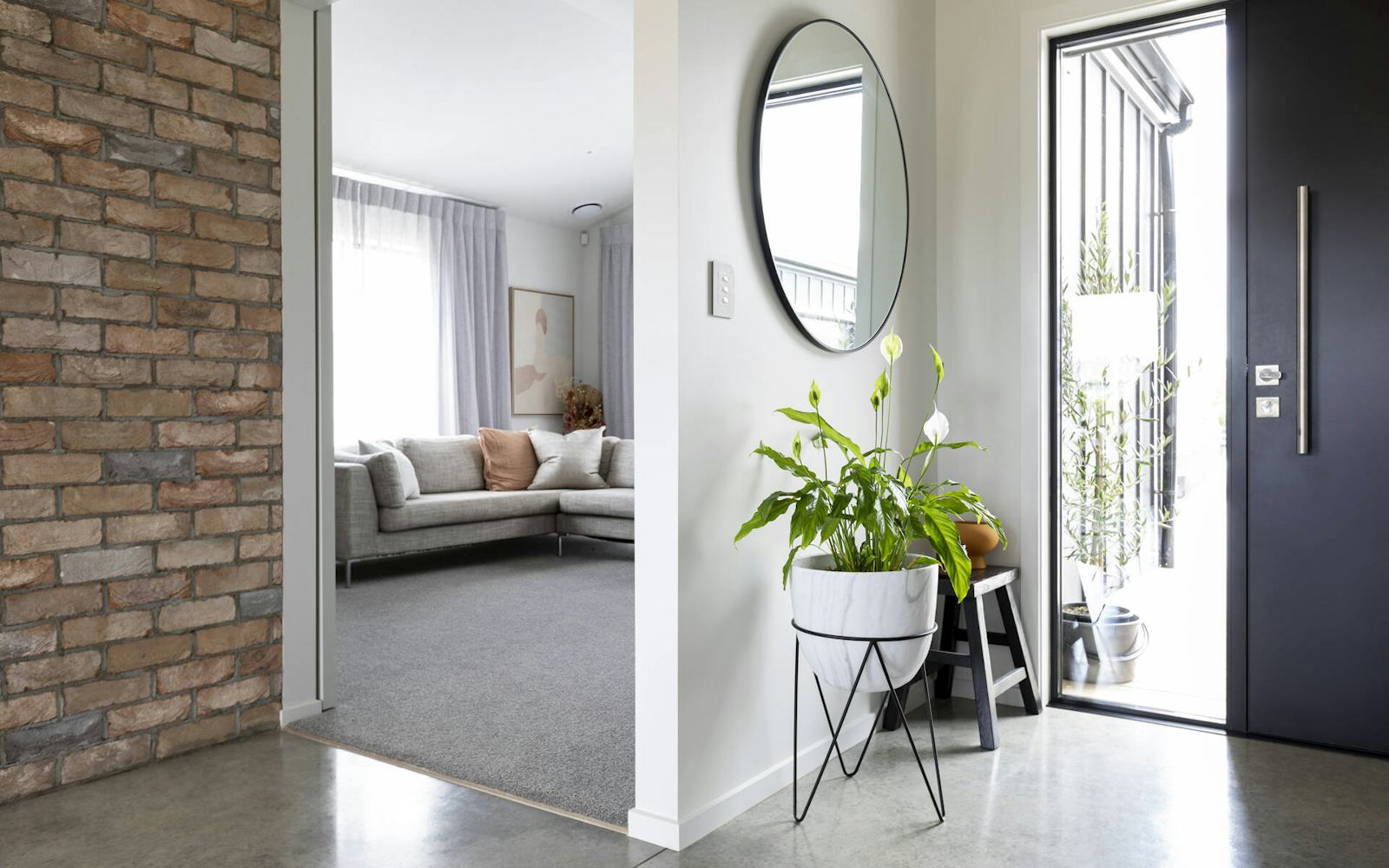 15 Epic Home Decoration Ideas That Will Instantly Transform Your Space 6 Re-Style Your Entryway