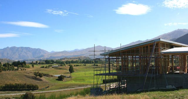 10 QUESTIONS: House & Land Packages