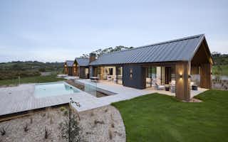 Lifestyle property with pool